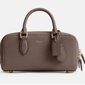 Bowery Satchel 22 in Dark Stone Coach